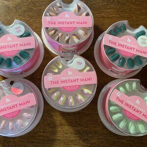 Set of 6 Olive and June Press/Glue on Nails Short NIB!